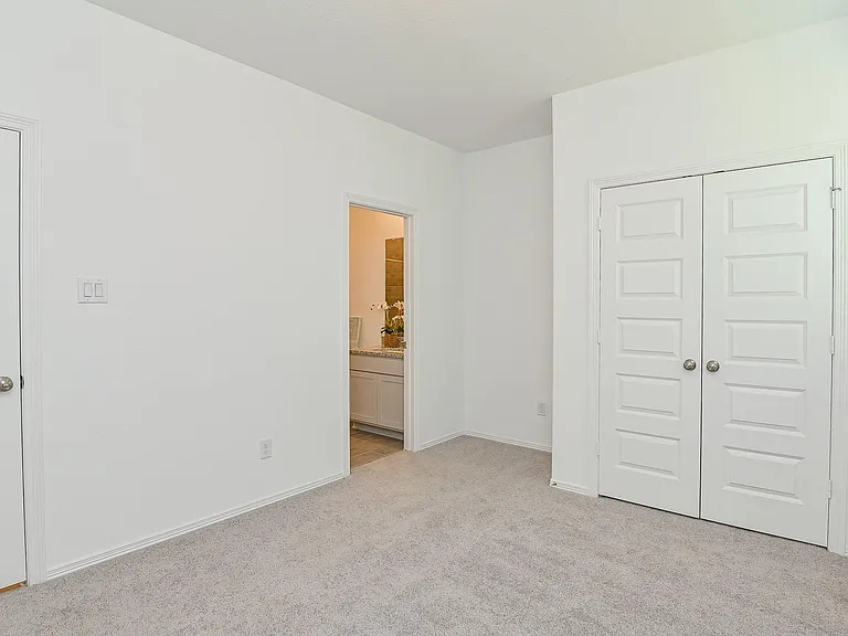 5707 Aurora Greens Ln — Photo 14