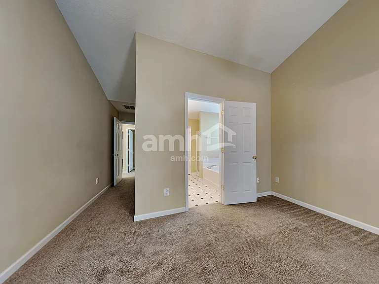 1907 Wheatfield Ct — Photo 11