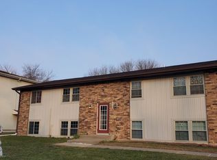 807-809 May Ct #809-B, Le Claire, IA 52753