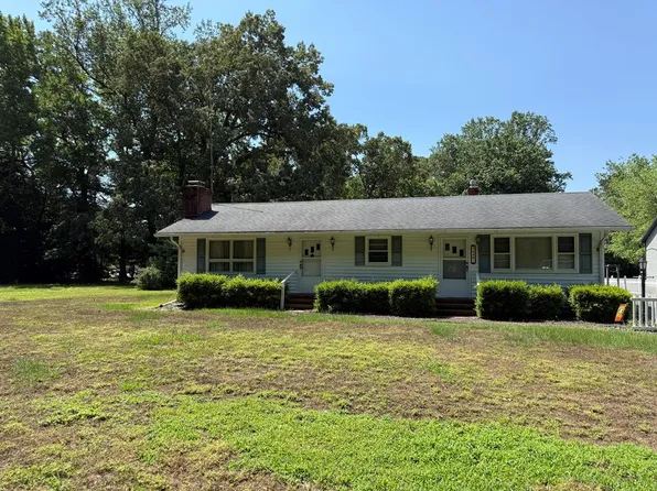 664 Sandy Point Rd, Heathsville, VA 22473