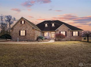 3875 E Pitchin Rd, Springfield, OH 45502