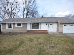 83 Elmwood Dr, Tallmadge, OH