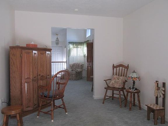 5th image of 1404 Hunt Club Dr