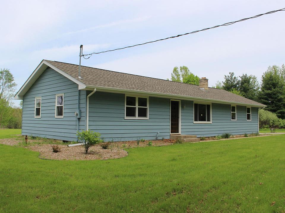 1st image of 11376 S 32nd St