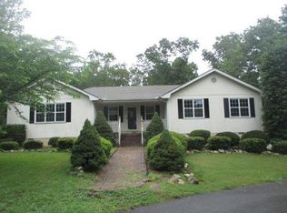 5029 Village Dr, Cohutta, GA 30710