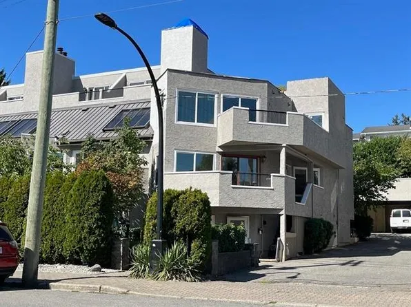 15971 Marine Dr #11, White Rock, BC V4B 1G1