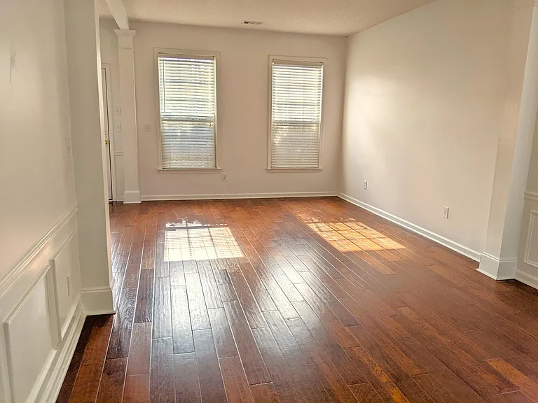 3415 Ridgefair Dr — Photo 4