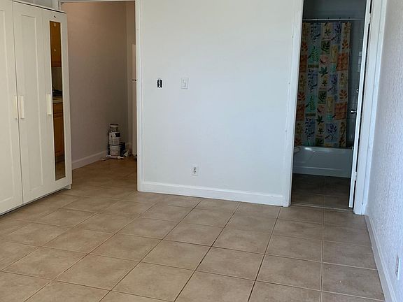 3rd image of 6161 SW 41st Ct APT C