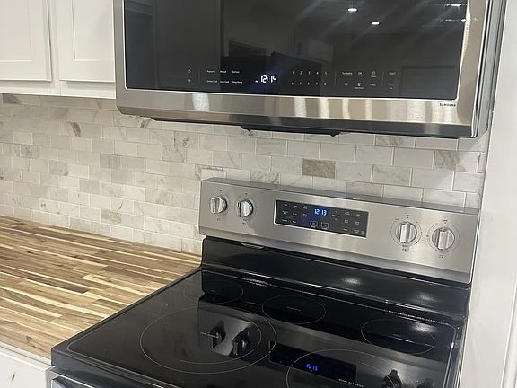 4th image of 26 S Grand St #1A