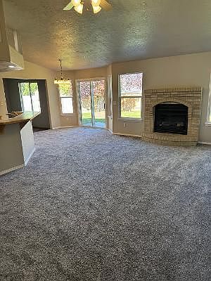 4th image of 12334 W Lachlan St