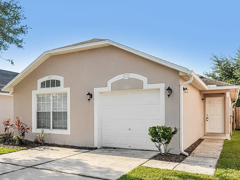 30250 Rattana Ct — Photo 1