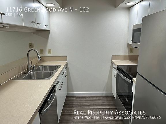 3rd image of 11716 Greenwood Ave N APT 102