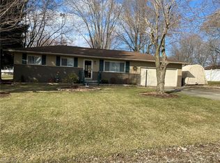 6099 Stoneybrook St SW, Canton, OH 44706