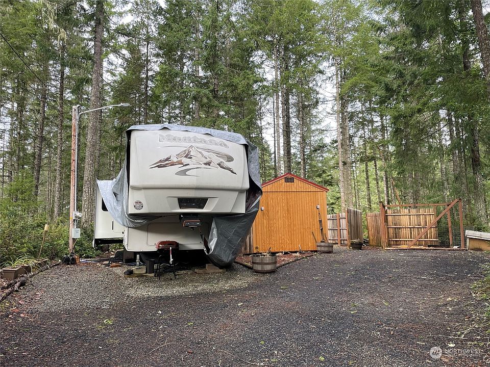 1320 NE Collins Lake Dr Tahuya, WA Zillow Apartments for Rent in Tahuya