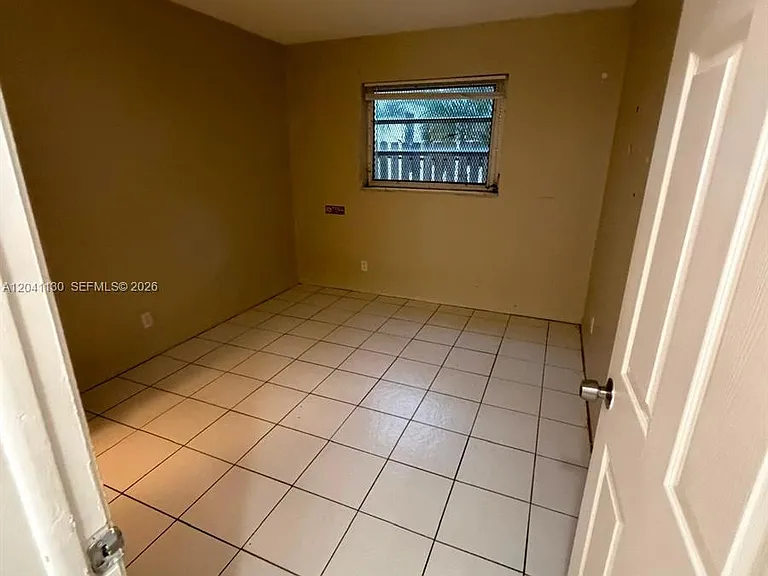 314 S J St #4 — Photo 6