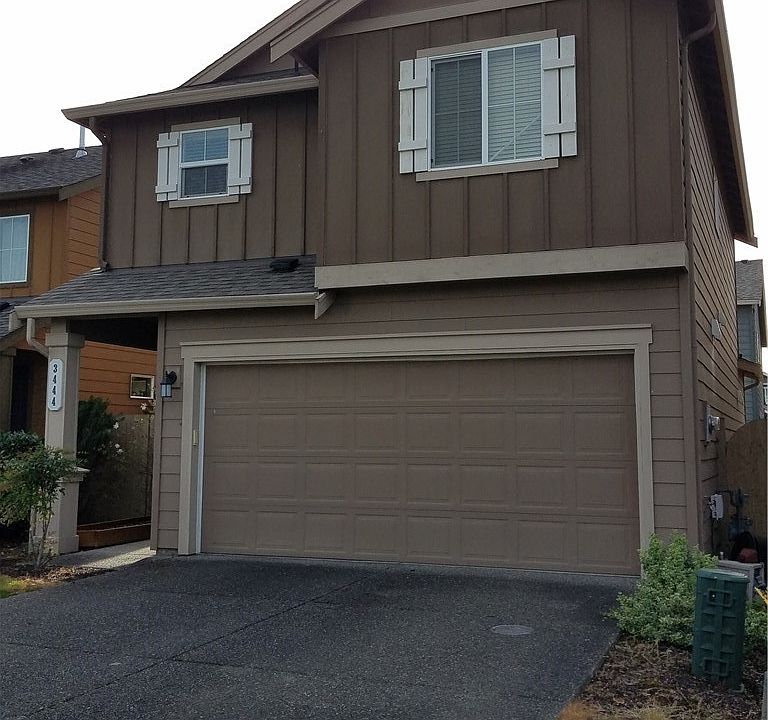 2nd image of 3444 Celebration Ave E