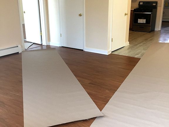 3rd image of 28 King Arthur Ct APT 14