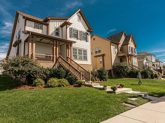 2nd image of 3033 Millerton Way