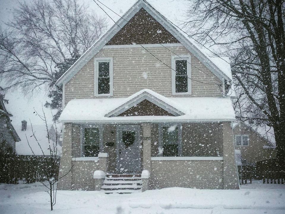 1st image of 3848 Grand St SW #2