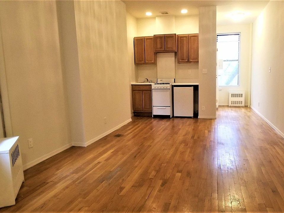 1st image of 221 E 85th St APT 22