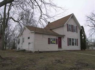 508 Summit St #NW, Ligonier, IN 46767