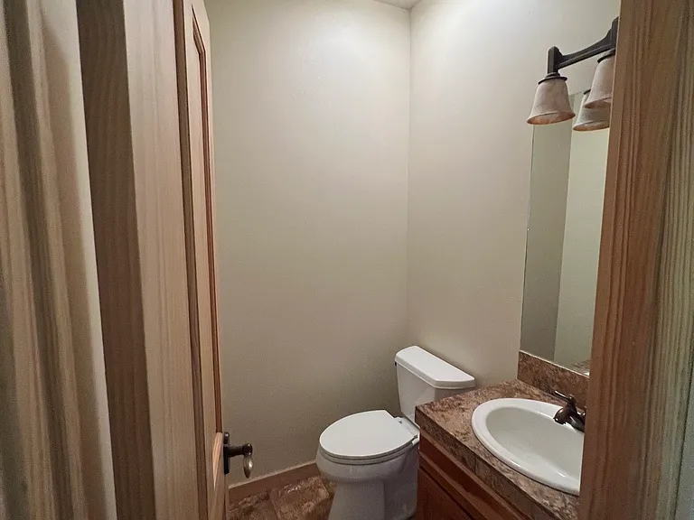 118 River Oaks Ct — Photo 13