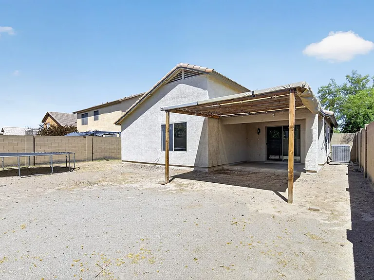 6550 S 44th Ave — Photo 24
