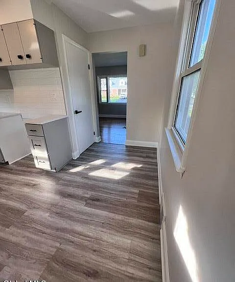 3936 Albany St — Photo 11