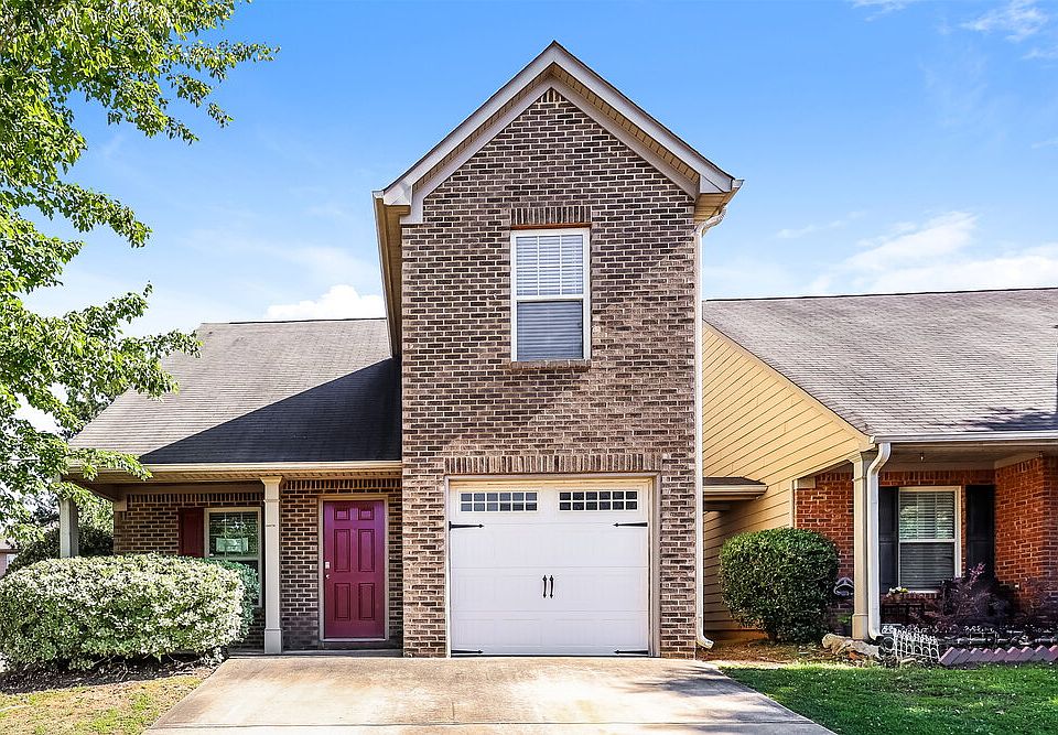 1st image of 214 Ben Ln