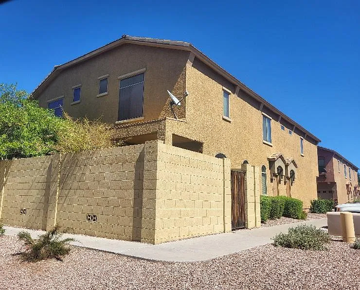 2150 E Bell Rd #1118