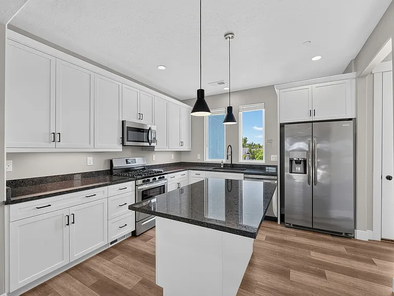 5091 W Daybreak Pkwy — Photo 17