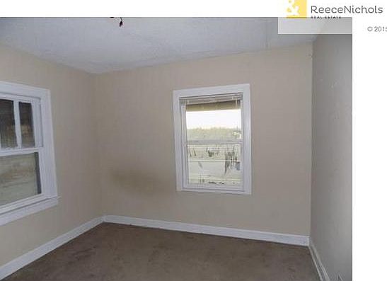 5th image of 517 Donnelly Ave