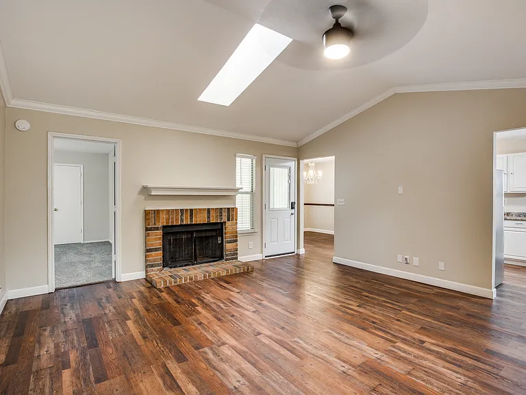 5816 Stone Meadow Ln — Photo 2