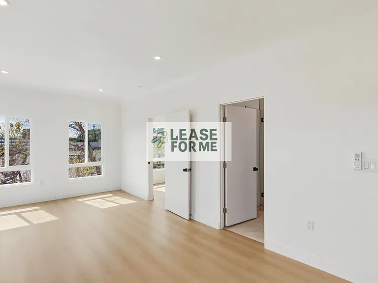8959 W Hargis St #2 — Photo 8