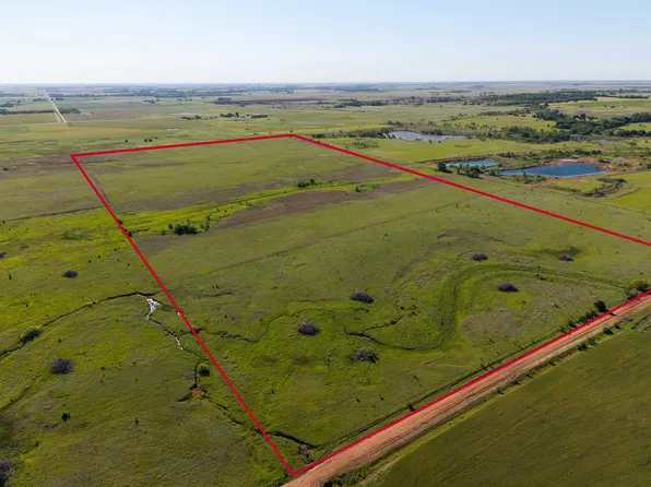 0 E Bluff St, Murdock, KS 67111