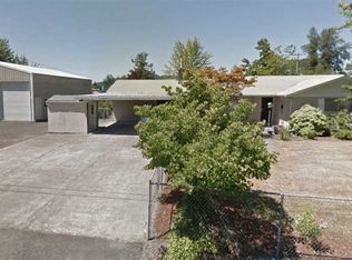 100 View Ln, Lebanon, OR 97355