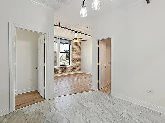 300 Forrest Ave #202 — Photo 3
