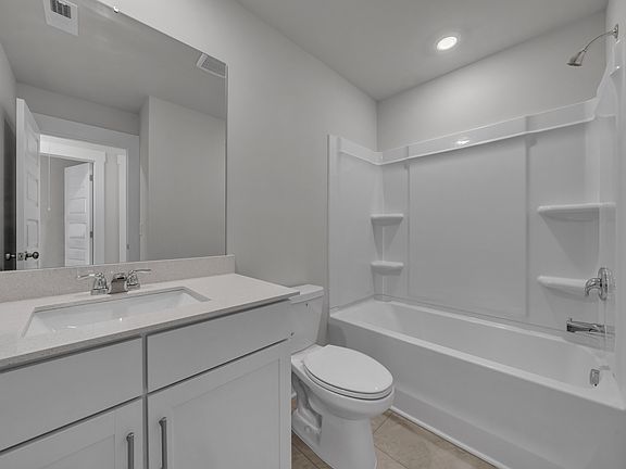 2nd image of 1160 Ross Farms Blvd