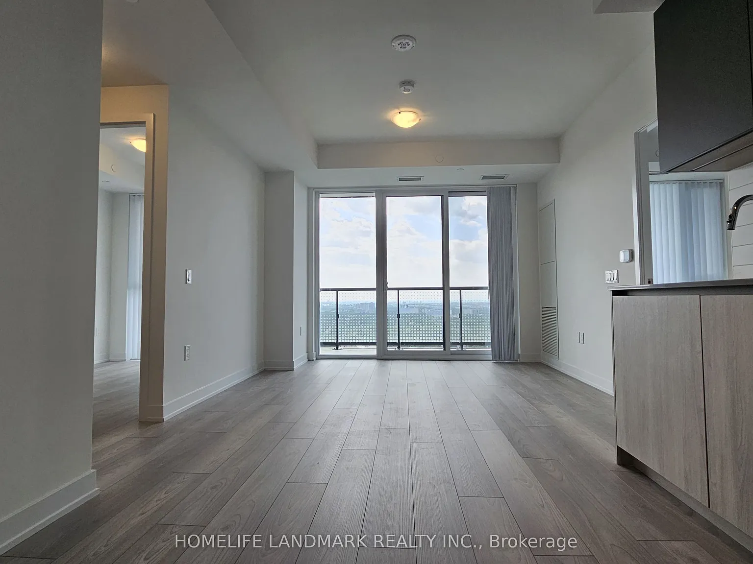 2 bed, $2,700 — Photo 2