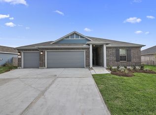 1217 Lancer Leap Dr, Alvin, TX 77511