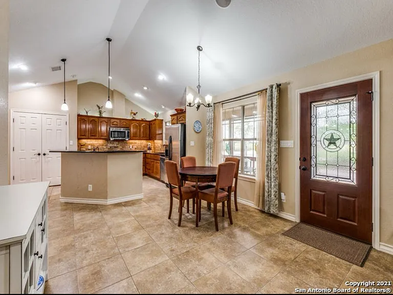 184 Quail Run — Photo 4