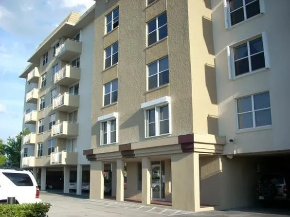 1050 SE 15th St APT 606, Fort Lauderdale, FL 33316