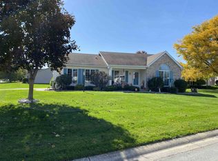 54273 Sagewood Dr, Mishawaka, IN 46545