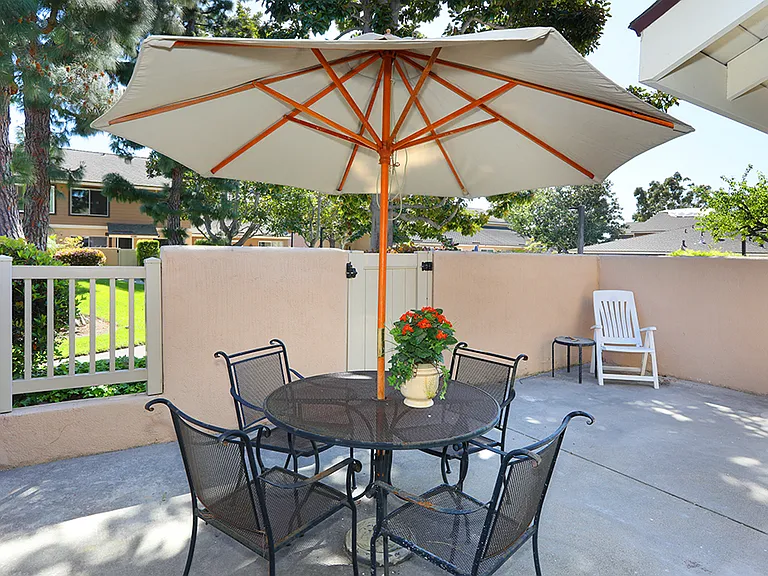 7912 Rainbow Cir #1 — Photo 2