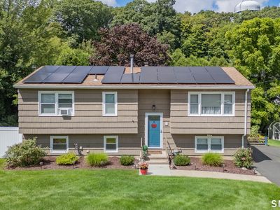 56 Pinecrest Drive, Waterbury, CT, 06708