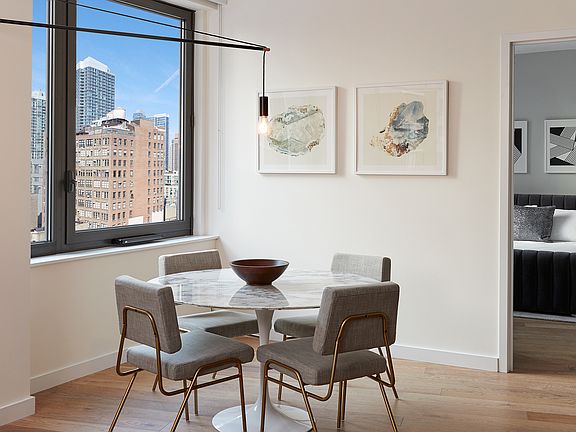 4th image of 411 35th St #5M