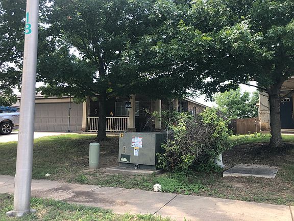 2nd image of 1215 Logan Dr