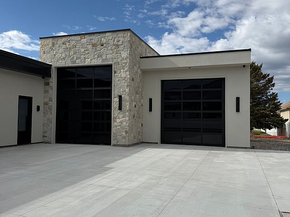 5th image of 1549 E Patterson Ln