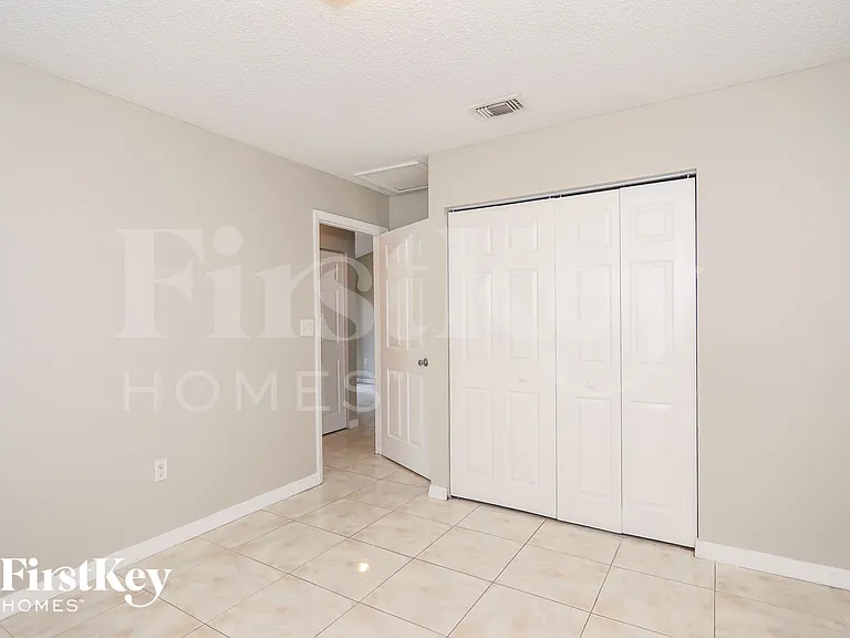 3410 NW 203rd St — Photo 11