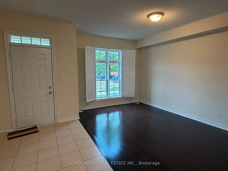 5 Vandaam Ln — Photo 11
